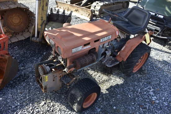 Kubota B5100E Tractor