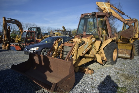 Case 580 Super E Backhoe