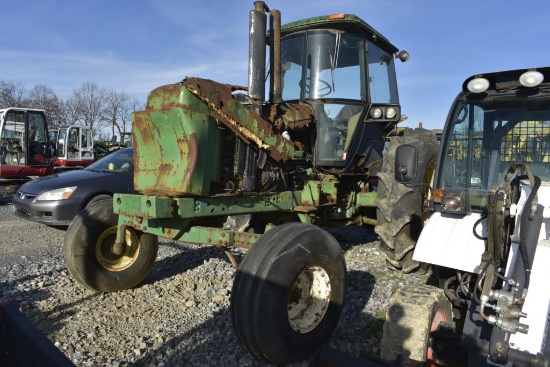 John Deere 4255 Tractor