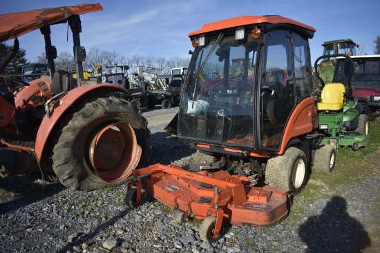 Kubota F3990 Mower Tractor