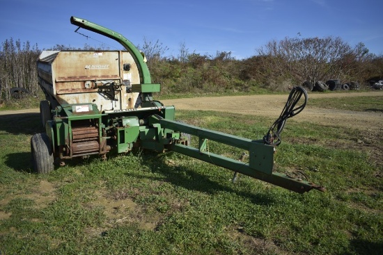 John Deere 3950 Chopper