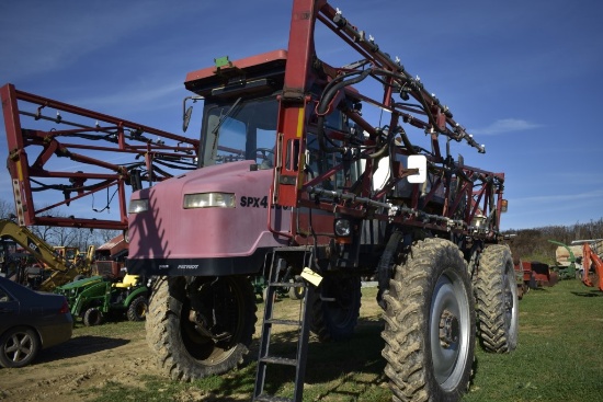 Case SPX4260 Patriot Sprayer