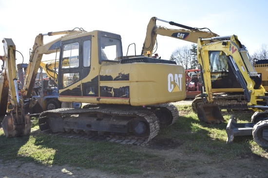 CAT 311B Excavator