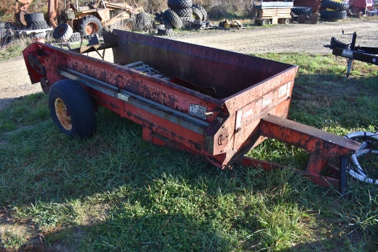 H&S 125 Manure Spreader