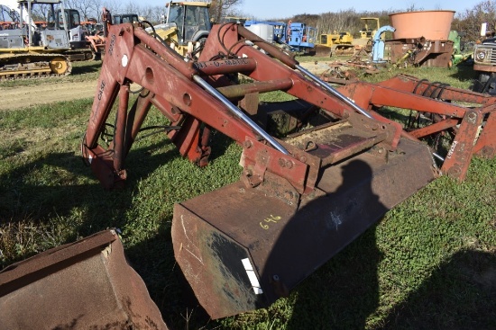 Case 2255 Loader with 84" Bucket