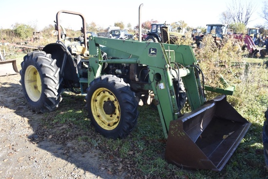 John Deere 5200? Loader Tractor