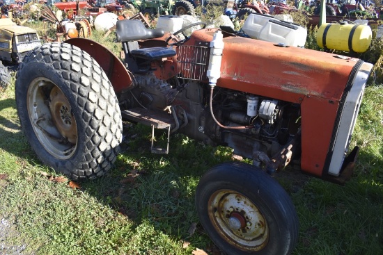 Massey Ferguson 245 Tractor