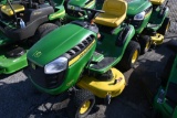John Deere D105 Auto Lawn Tractor