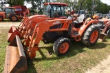 Kioti DX40SE Loader Tractor