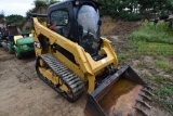 CAT 259D Skid Steer with Tracks