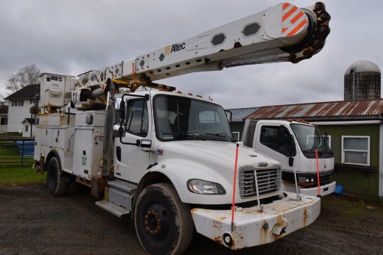 2012 Freightliner Business Class M2 Bucket Truck