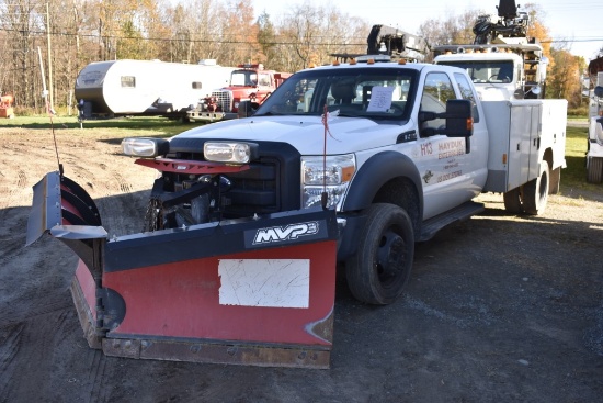 2013 Ford F-450 Super Duty Plow Truck with Utility Body
