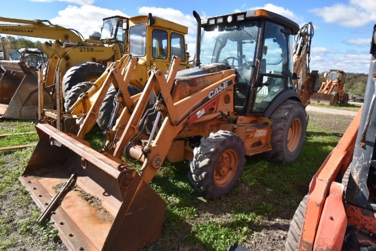 Case 580 Super M Plus Back Hoe Loader