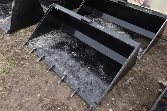 KC Quick Attach 66" Toothed Bucket