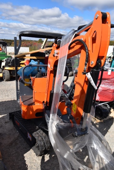 AGT Industrial L12 Mini Excavator