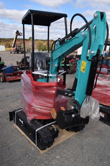 AGT Industrial QH12 Mini Excavator