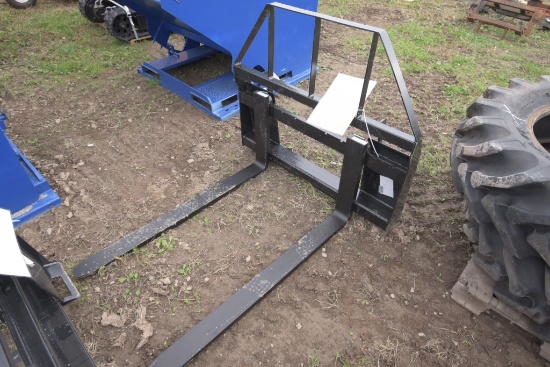 Agrotk Quick Attach Pallet Forks