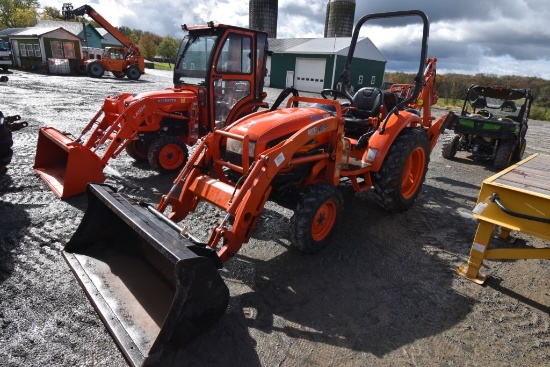 Kioti CK30 Loader Backhoe Tractor