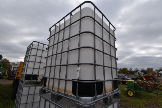 330 Gallon Liquid Tote