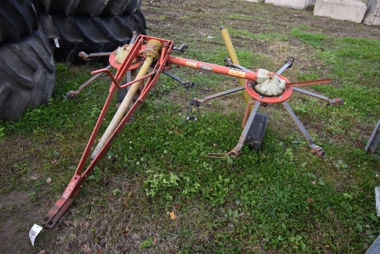 Deutz Fahr KH300 2 Star Tedder