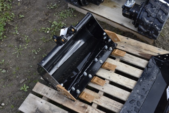 AGT 24" Excavator Bucket