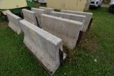 4 5' Concrete Jersey Barriers