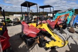 AGT Industrial QH12 Mini Excavator