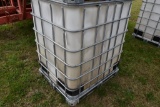 330 Gallon Liquid Tote