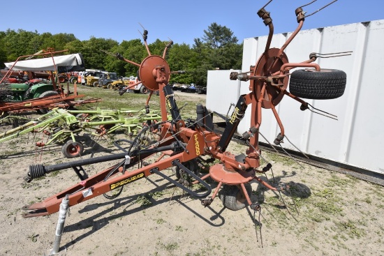 Pequea TT4000 4 Star Hay Tedder