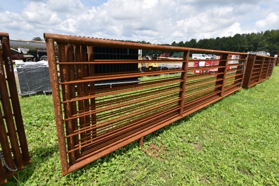 24' x 68" Heavy Duty Corral Panel