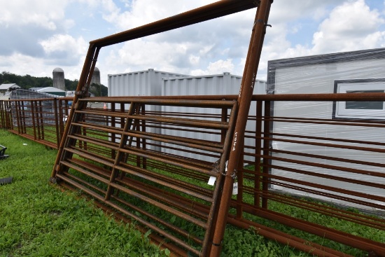 13' x 10' Corral Panel with Swinging 11' x 5' Gate