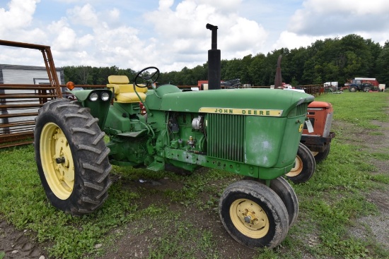 John Deere 3020 Tractor
