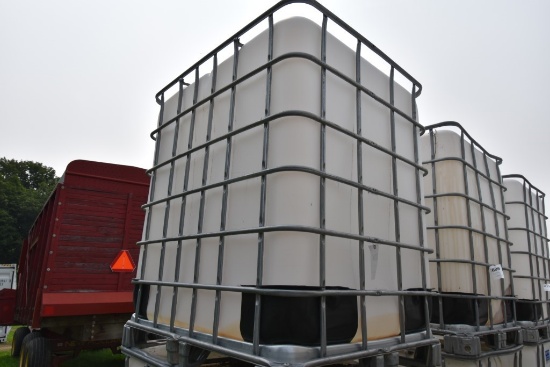 330 Gallon Liquid Tote