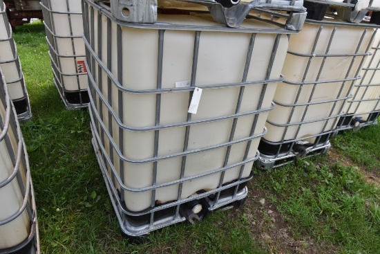 330 Gallon Liquid Tote