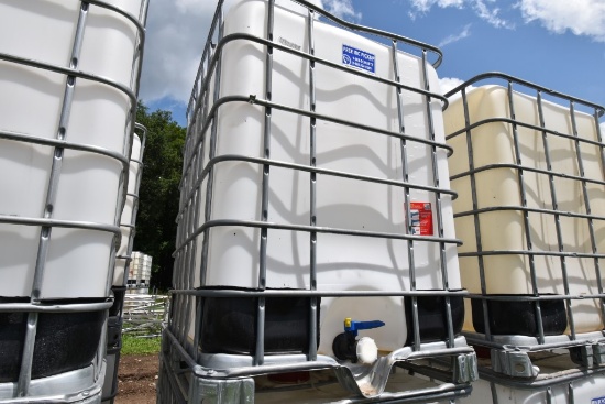 330 Gallon Liquid Tote