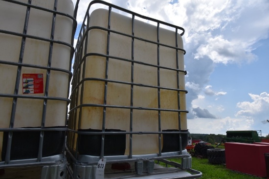 330 Gallon Liquid Tote