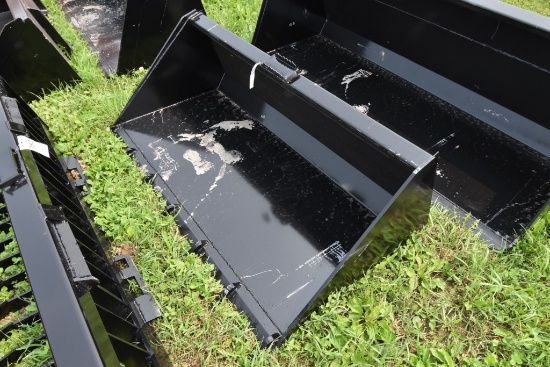 KC 66" Quick Attach Toothed Bucket