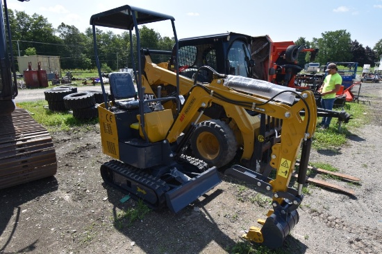 AGT Industrial H12 Mini Excavator