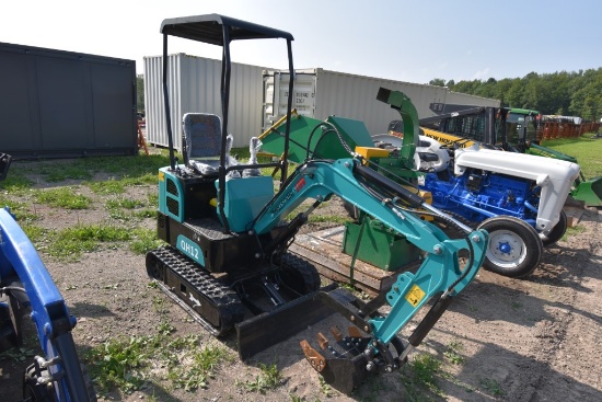 AGT Industrial QH12 Mini Excavator