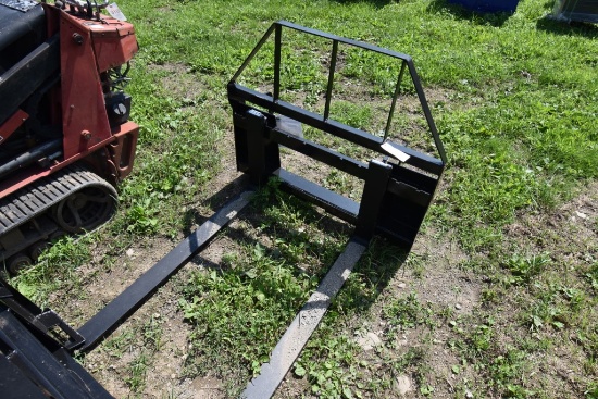 Quick Attach Skid Steer Pallet Forks with 48" Forks