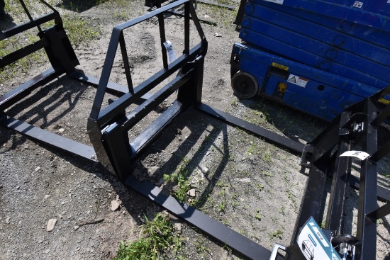 Quick Attach Skid Steer Pallet Forks with 48" Forks