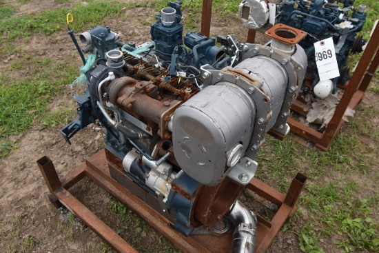 Kubota 4 Cylinder Diesel Motor