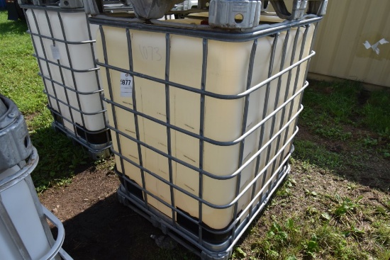 330 Gallon Liquid Tote