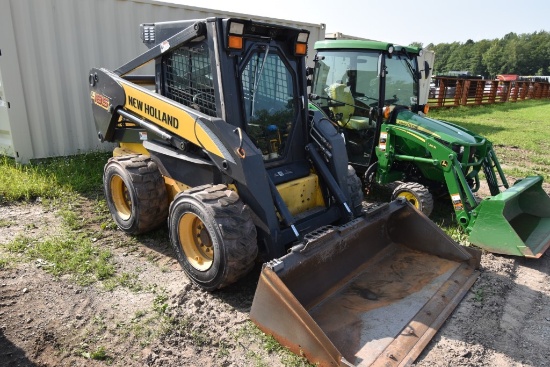 New Holland L185 Skid Steer