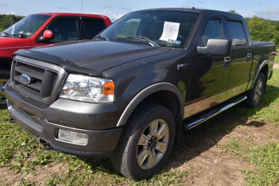 2004 Ford F-150 Truck