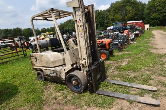 Allis Chalmers C60 Propane Forklift