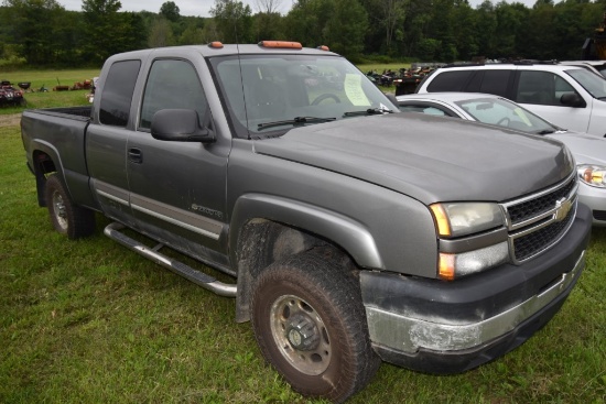 2006 Chevrolet Silverado 2500 HD Truck