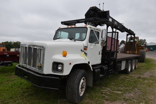 1999 International Flat Bed Crane Truck
