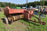 New Holland 276 Square Baler