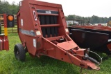 Case International 8420 Round Baler